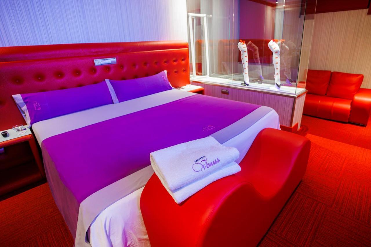 Motel Venus Pontevedra โปโย ภายนอก รูปภาพ